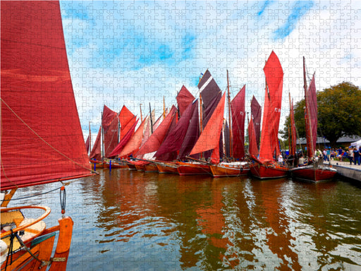 Hafen von Bodstedt zur Zeesboot-Regatta - CALVENDO Foto-Puzzle - calvendoverlag 29.99