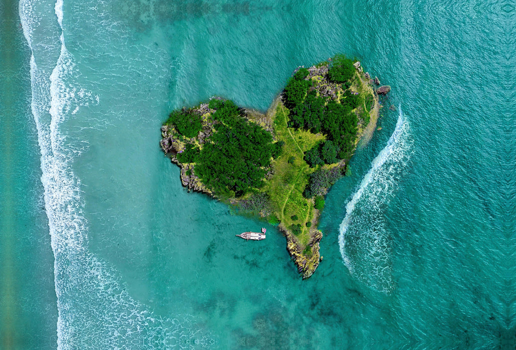 Premium textile canvas Premium textile canvas 120 cm x 80 cm landscape Heart-shaped tropical island from a bird's eye view 