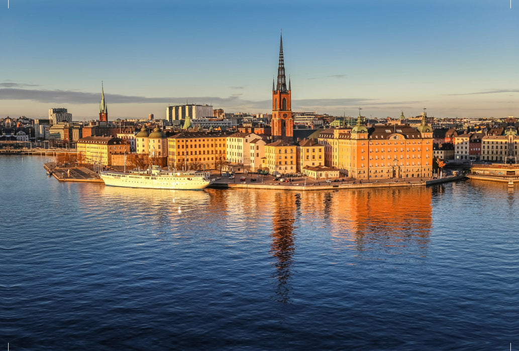 Premium Textil-Leinwand Premium Textil-Leinwand 120 cm x 80 cm quer Blick auf die Altstadt Gamla Stan in Stockholm, Schweden