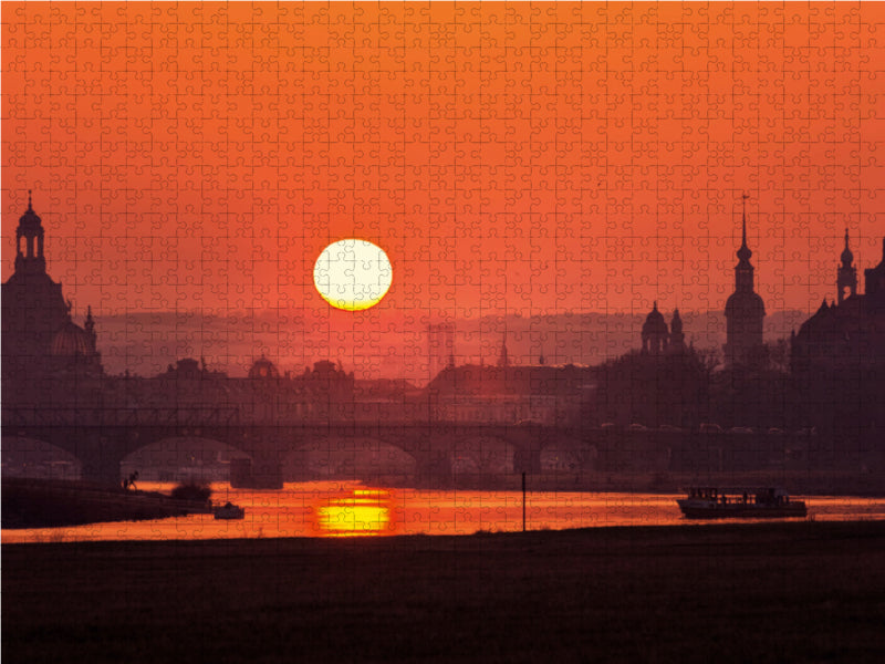 Sonnenuntergang über der Altstadt Dresden - CALVENDO Foto-Puzzle - calvendoverlag 29.99