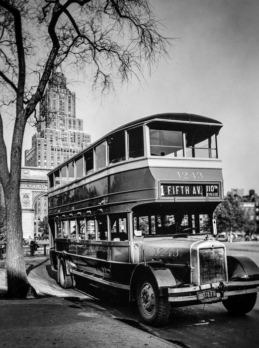 Fifth Avenue Bus, Washington Square, Manhattan, 1936 - CALVENDO Foto-Puzzle - calvendoverlag 29.99