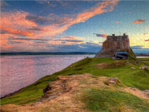Lindisfarne Castle - Northside - CALVENDO Foto-Puzzle - calvendoverlag 39.99
