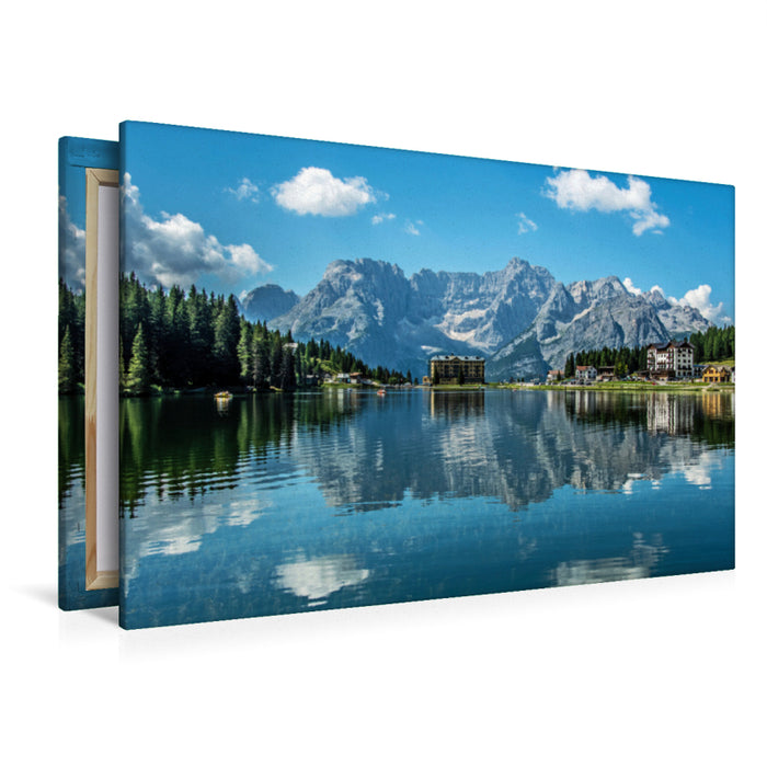 Premium Textil-Leinwand Premium Textil-Leinwand 120 cm x 80 cm quer Die Dolomiten spiegeln sich im Misurinasee