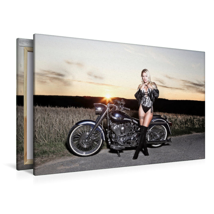 Premium Textil-Leinwand Premium Textil-Leinwand 120 cm x 80 cm quer Ein Motiv aus dem Kalender Motorräder & Sexy Girls