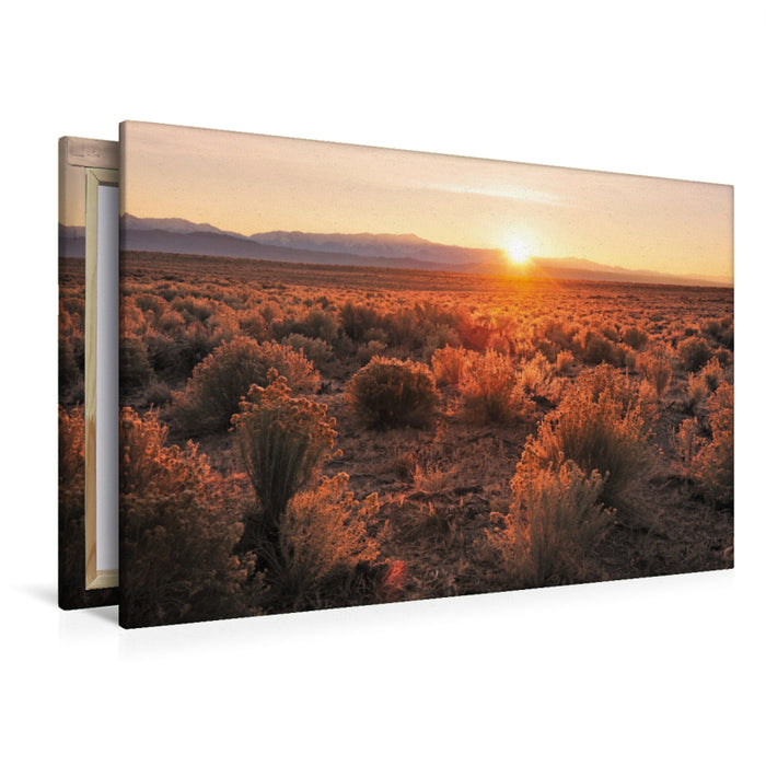 Premium Textil-Leinwand Premium Textil-Leinwand 120 cm x 80 cm quer Sunrise near Mammoth Lakes, California, USA