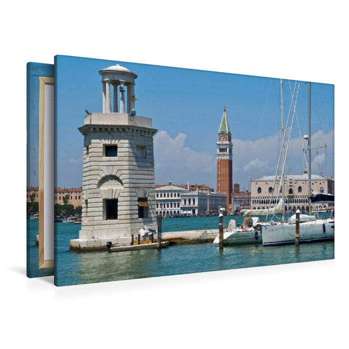 Premium Textil-Leinwand Premium Textil-Leinwand 120 cm x 80 cm quer Leuchtturm mit Blick auf die Lagune von Venedig und dem Campanile