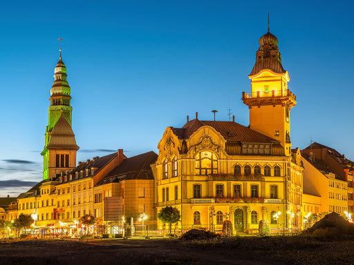 Hilmar Buchmann - Blick auf das Alte Rathaus und die Eligiuskirche in Völklingen. - CALVENDO Foto-Puzzle - calvendoverlag 29.99