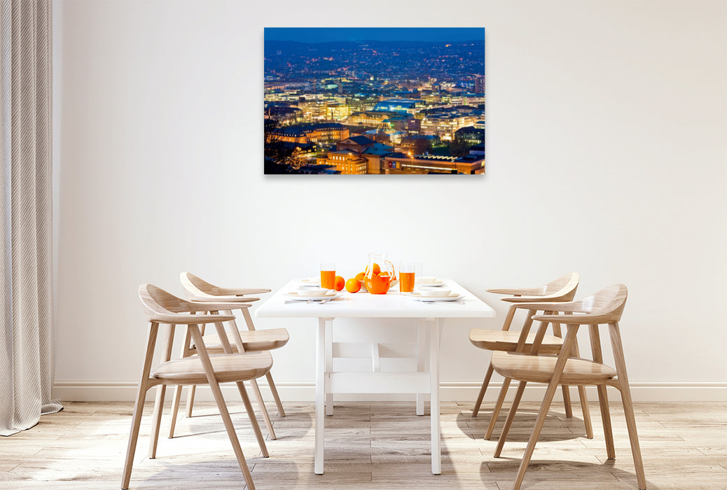 Premium Textil-Leinwand Premium Textil-Leinwand 120 cm x 80 cm quer Blick auf die Innenstadt von Stuttgart bei Nacht