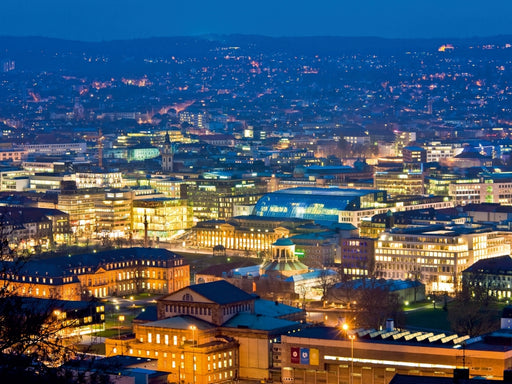 Blick auf die Innenstadt von Stuttgart bei Nacht - CALVENDO Foto-Puzzle - calvendoverlag 29.99