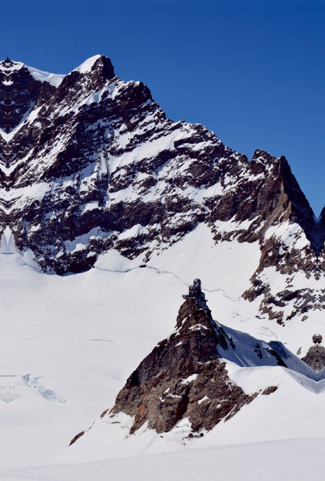 Premium Textil-Leinwand Premium Textil-Leinwand 80 cm x 120 cm  hoch Sphinx auf dem Jungfraujoch