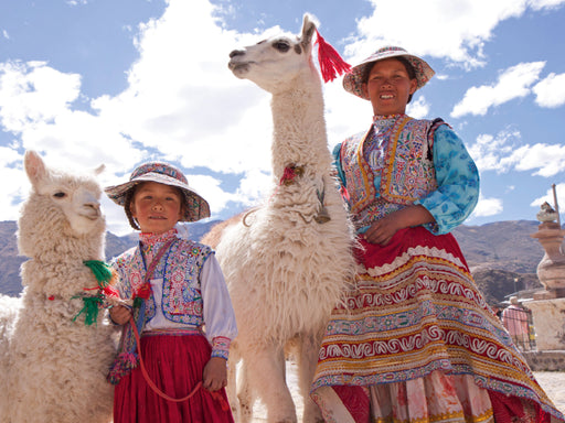 Frau und Mädchen mit Lama und Alpaka - CALVENDO Foto-Puzzle - calvendoverlag 39.99