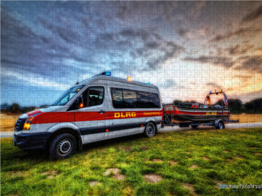 Mannschaftswagen mit Rettungsboot DLRG Salzgitter - CALVENDO Foto-Puzzle - calvendoverlag 39.99