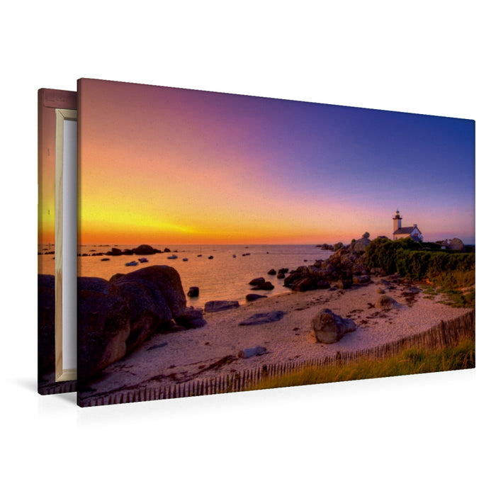 Premium Textil-Leinwand Premium Textil-Leinwand 120 cm x 80 cm quer Sehnsucht Bretagne - Der Leuchtturm von Pontusval in der Region Finistére bei Sonnenuntergang