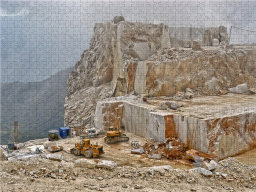 Marmor Abbau auf knapp 1000 m Höhe - CALVENDO Foto-Puzzle - calvendoverlag 29.99
