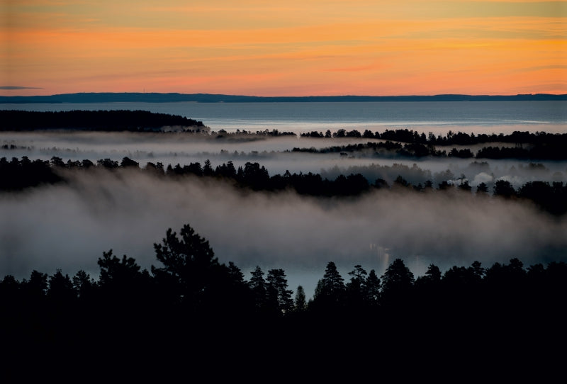 Premium Textil-Leinwand Premium Textil-Leinwand 120 cm x 80 cm quer Blick von Klintens Utsikt auf Karlsborg am Vätternsee beim Sonnenaufgang, Schweden