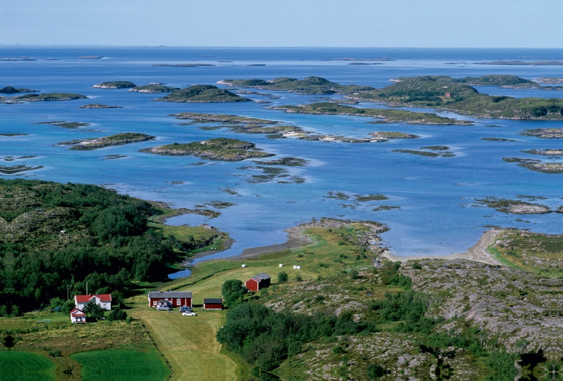 Premium Textil-Leinwand Premium Textil-Leinwand 120 cm x 80 cm quer Blick vom Torghattan in den Schärengarten vor Brønnøysund, Norwegen