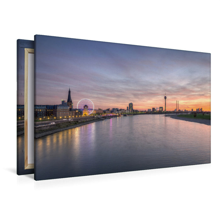 Premium Textil-Leinwand Premium Textil-Leinwand 120 cm x 80 cm quer Düsseldorf Skyline