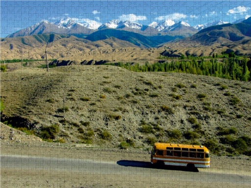 Bus nach Tamga, Kirgistan - CALVENDO Foto-Puzzle - calvendoverlag 29.99