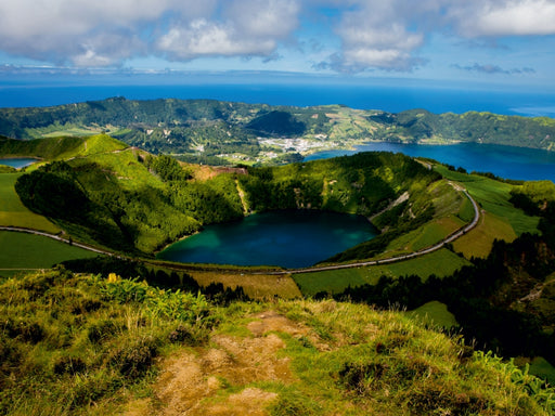 Lagoa de Santiago mit Caldeira vom Sete Cidades - CALVENDO Foto-Puzzle - calvendoverlag 29.99