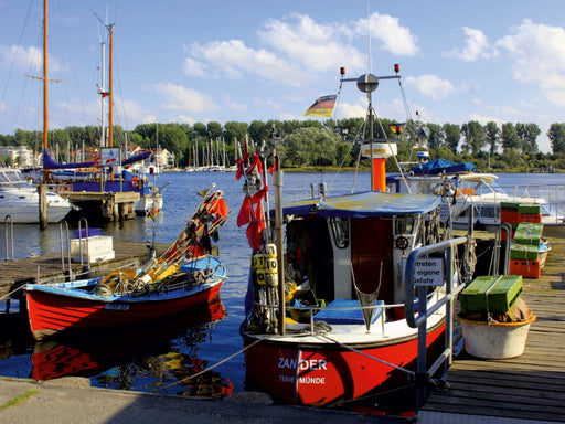 Fischerhafen Travemünde an der Hafeneinfahrt - CALVENDO Foto-Puzzle - calvendoverlag 29.99