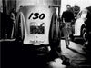 James Dean mit seinem Porsche in der Werkstatt. Im Hintergrund Wolf Wütherich - CALVENDO Foto-Puzzle - calvendoverlag 29.99