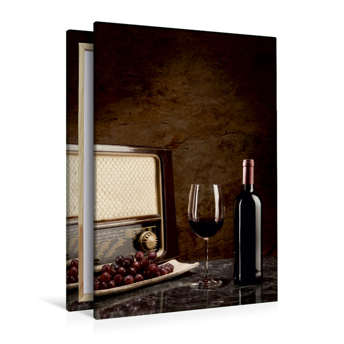 Premium Textil-Leinwand Premium Textil-Leinwand 80 cm x 120 cm  hoch Rotwein in Flasche und Glas mit Weintrauben