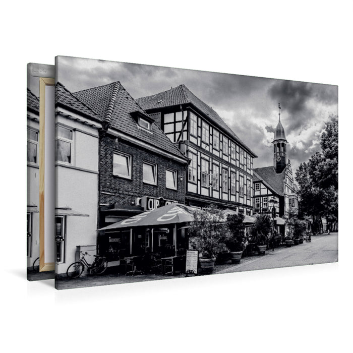 Premium Textil-Leinwand Premium Textil-Leinwand 120 cm x 80 cm quer Lange Straße mit Blick auf Rathaus