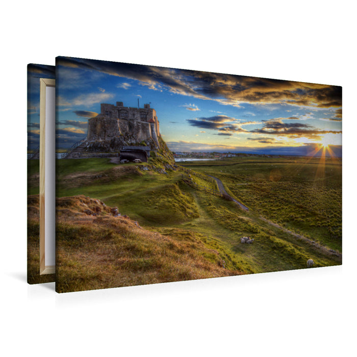 Premium Textil-Leinwand Premium Textil-Leinwand 120 cm x 80 cm quer England - Lindisfarne Castle