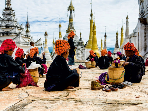 Gruppe von Pa'O-Frauen - Shan State - CALVENDO Foto-Puzzle - calvendoverlag 29.99