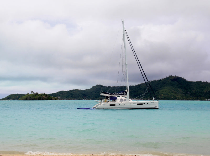 Katamaran in der Baie Mataorio (Bora Bora) - CALVENDO Foto-Puzzle - calvendoverlag 39.99