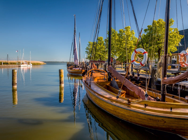 Zeesenboote im Hafen von Althagen am Bodden (Mecklenburg-Vorpommern) - CALVENDO Foto-Puzzle - calvendoverlag 39.99