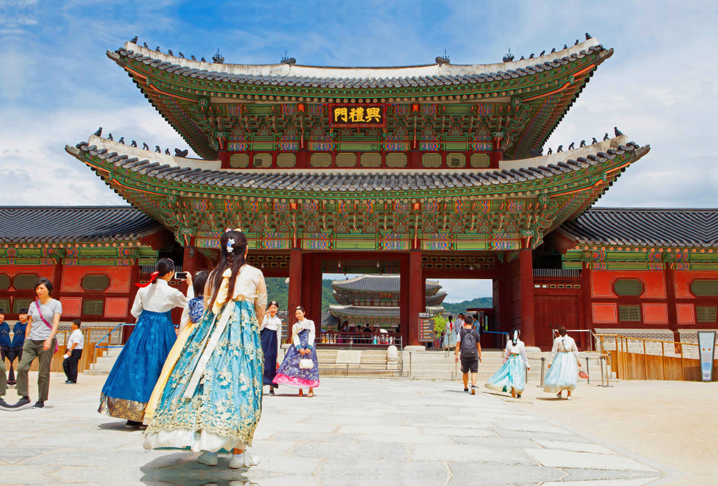 Premium textile canvas Premium textile canvas 120 cm x 80 cm landscape Royal Palace in Seoul, South Korea. 