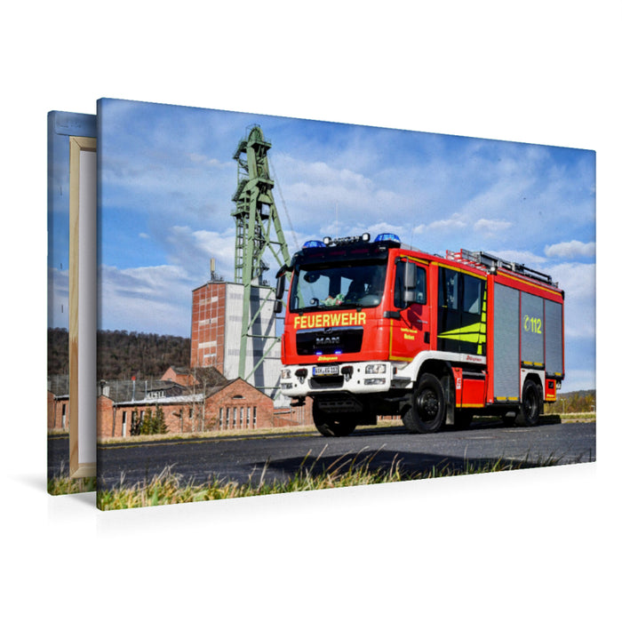 Premium Textil-Leinwand Premium Textil-Leinwand 120 cm x 80 cm quer Schlingmann HLF 10 - Freiwillige Feuerwehr Merkers