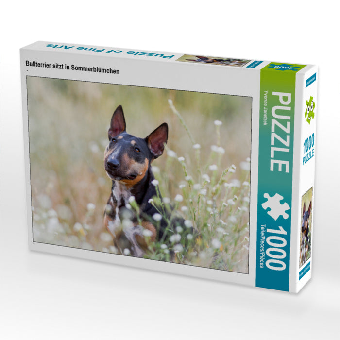 Bullterrier sitzt in Sommerblümchen - CALVENDO Foto-Puzzle - calvendoverlag 29.99