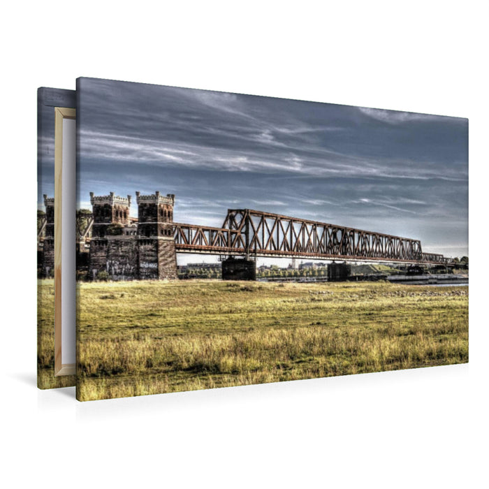 Premium Textil-Leinwand Premium Textil-Leinwand 120 cm x 80 cm quer Die Hochfelder Eisenbahnbrücke von Rheinhausen aus