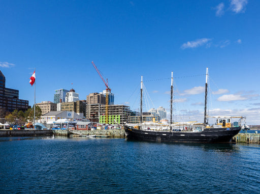 Altes Segelboot im Hafen - CALVENDO Foto-Puzzle - calvendoverlag 39.99