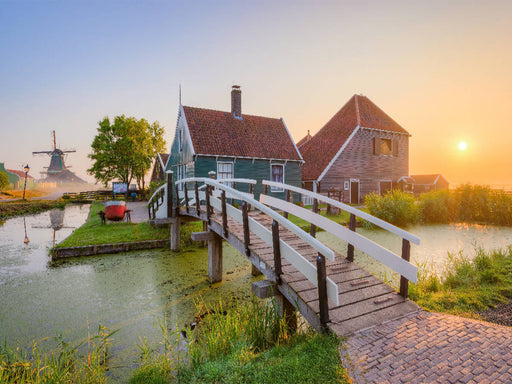 Sonnenaufgang in Zaanse Schans in Holland - CALVENDO Foto-Puzzle - calvendoverlag 29.99