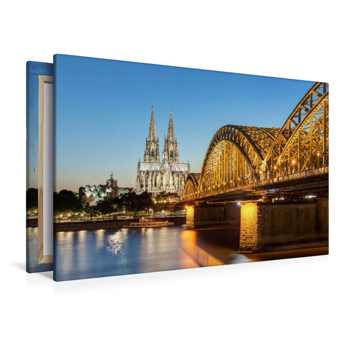 Premium Textil-Leinwand Premium Textil-Leinwand 120 cm x 80 cm quer Kölner Dom und Hohenzollernbrücke