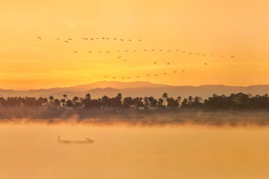 Premium textile canvas Premium textile canvas 120 cm x 80 cm landscape Myanmar: Morning mood at Ayeyarwady 