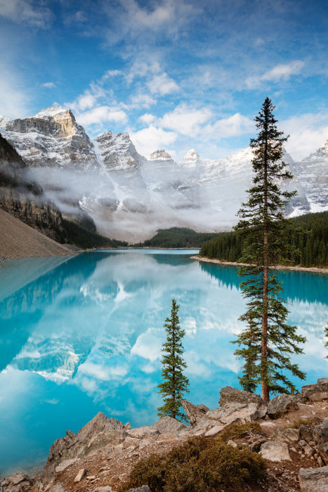 Premium textile canvas Premium textile canvas 80 cm x 120 cm high Moraine Lake - Banff - Canada 