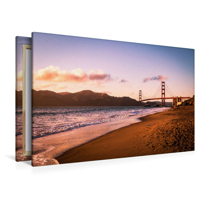 Premium Textil-Leinwand Premium Textil-Leinwand 120 cm x 80 cm quer San Francisco - Sonnenuntergang an der Golden Gate Bridge