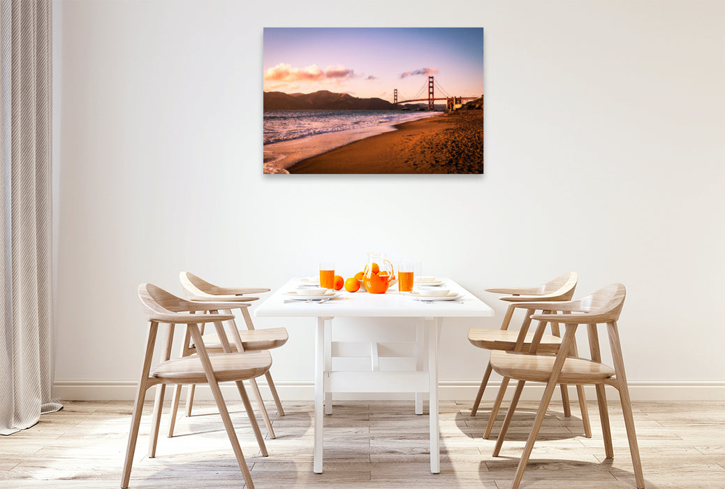 Premium Textil-Leinwand Premium Textil-Leinwand 120 cm x 80 cm quer San Francisco - Sonnenuntergang an der Golden Gate Bridge