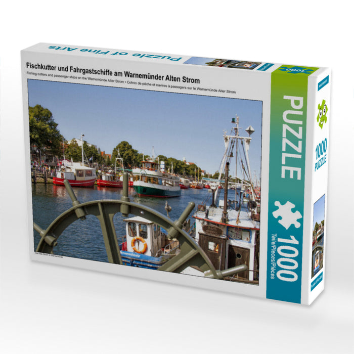Fishing boats and passenger ships on the Warnemünder Alten Strom - CALVENDO photo puzzle 