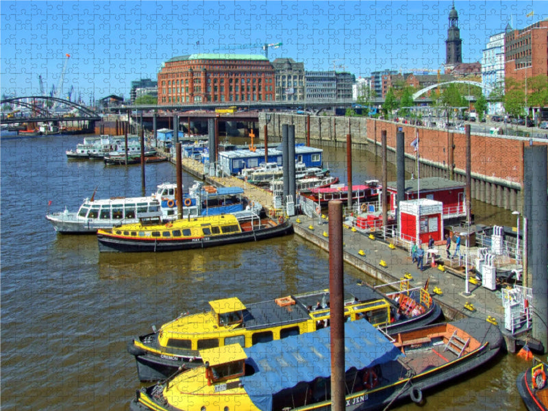 Inland port at the Hamburg river boatmen's church not far from the mouth of the Alster - CALVENDO photo puzzle 
