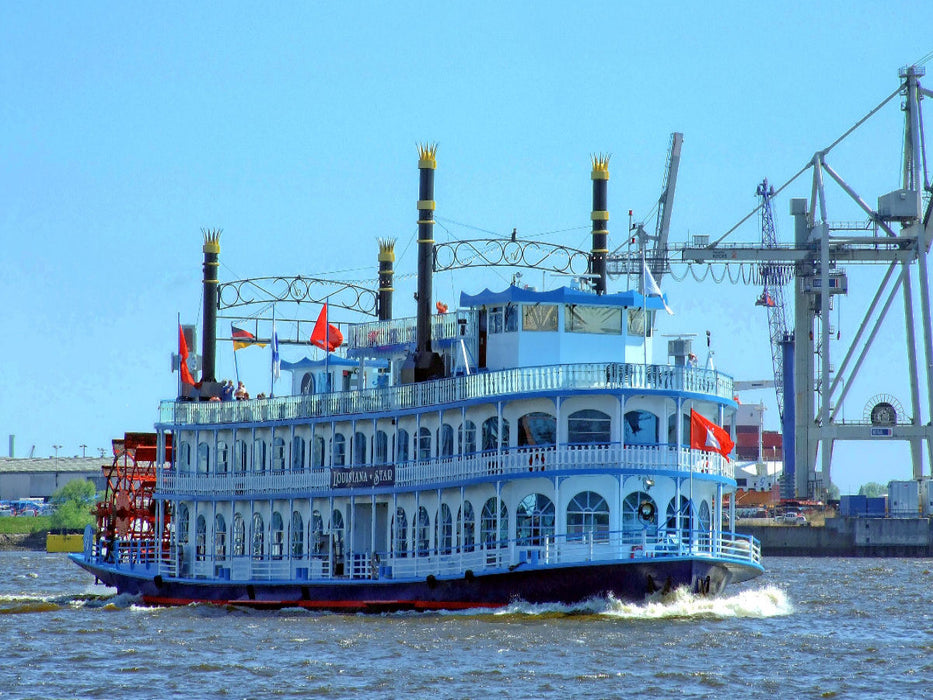 Le Louisiana Star est calqué sur un bateau à roue arrière et est utilisé pour les visites du port de Hambourg - Puzzle photo CALVENDO 