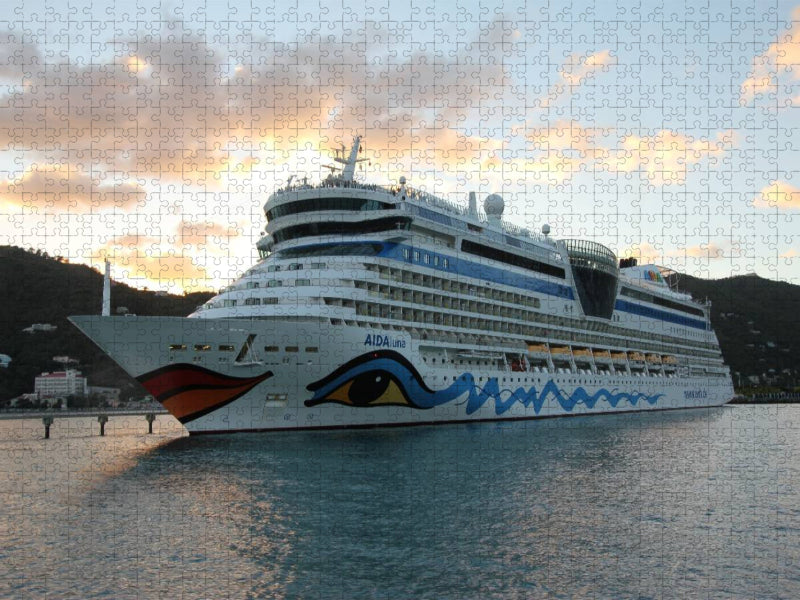 AIDAluna cruise ship - CALVENDO photo puzzle 