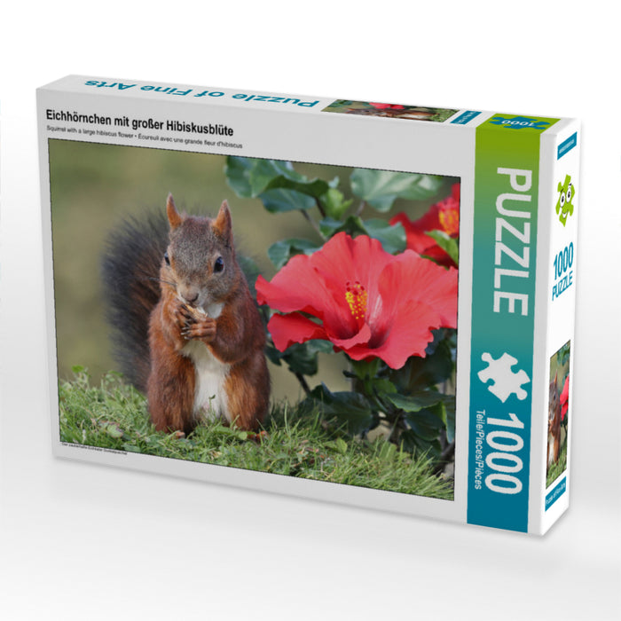 Eichhörnchen mit großer Hibiskusblüte - CALVENDO Foto-Puzzle