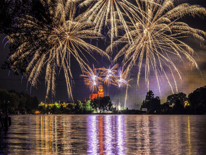 Fireworks Müritzfest, over Tiefwarensee - CALVENDO photo puzzle 