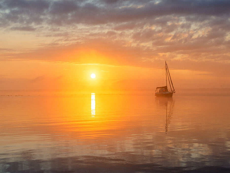 nebeliger Sonnenaufgang über der Müritz - CALVENDO Foto-Puzzle