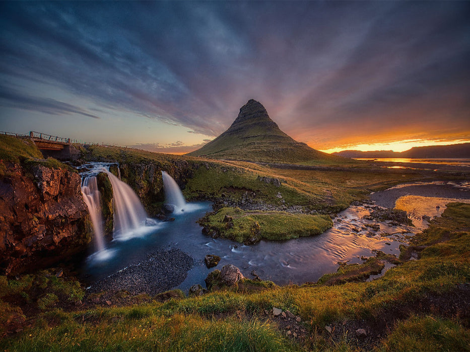 Goldener Kirkjufellsfoss - CALVENDO Foto-Puzzle'